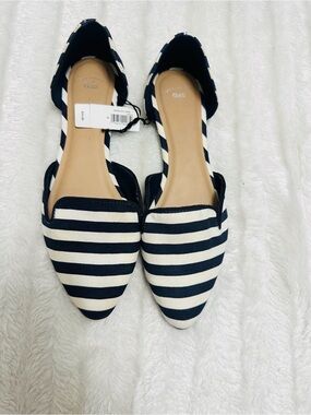 GAP Navy and White Striped Pointed D'Orsay Flats